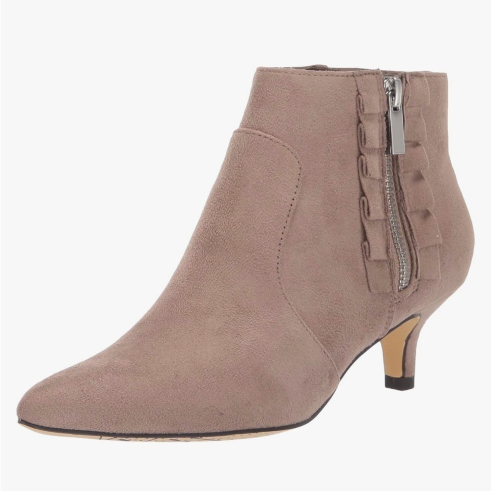 Bella Vita Women’s Tan Suede Dress Bootie Ankle Boot Sz-8